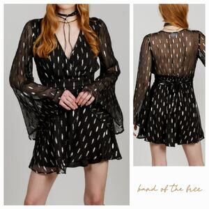NWT B.O.G. Band of the Free Evette Bell Sleeves Shimmer Mini Dress Sz. M Black